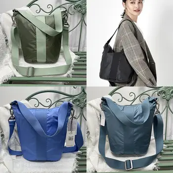 Мультяшная аниме-дамски лека серия, градска проста модерна чанта за отдих, чанта през рамо, чантата през рамо, празничен подарък 2280