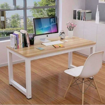 Просто домашен офис настолен компютър часа на работния плот бяла маса маса за лаптоп тенис на маса