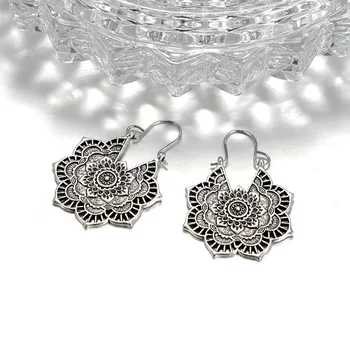 Реколта сребърни обеци във формата на цвете, индийски бижута, етническа геометрични орнаменти в стил бохо, кухи издълбани Букле или Орель, женски подарък