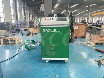 Средство за премахване на ръжда MAXCOOL Fibre Lazer с ръчна дюза, оборудван с оптично водно охлаждане, за отстраняване на мазни петна и ръжда
